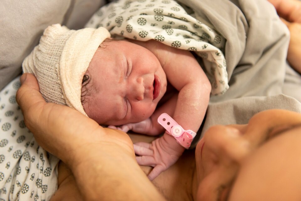 Parto da Isabelli, realizado no Hospital São João de Deus em Divinópolis-MG, com o Fotógrafo Laura Brandão Fotografia