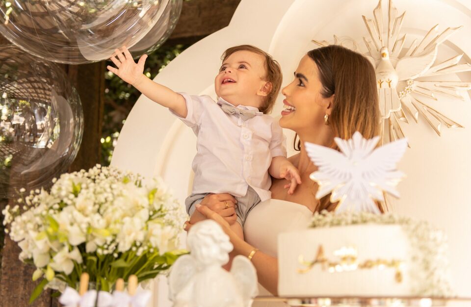 Batizado em Divinópolis-MG, na Paróquia Nossa Senhora da Guia - Fotógrafo Laura Brandão Fotografia